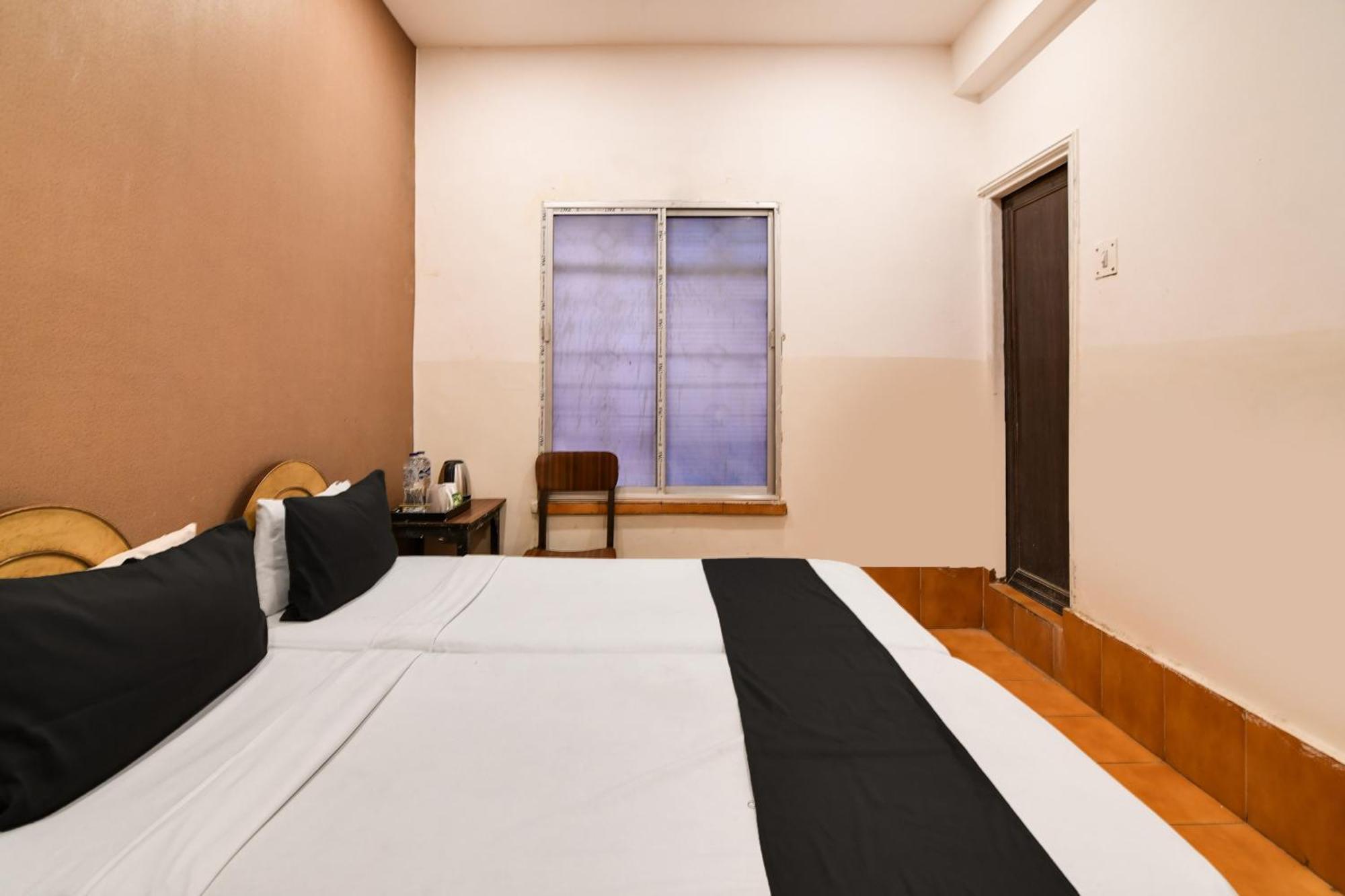 Hotel O Dinar โกลกาตา ภายนอก รูปภาพ