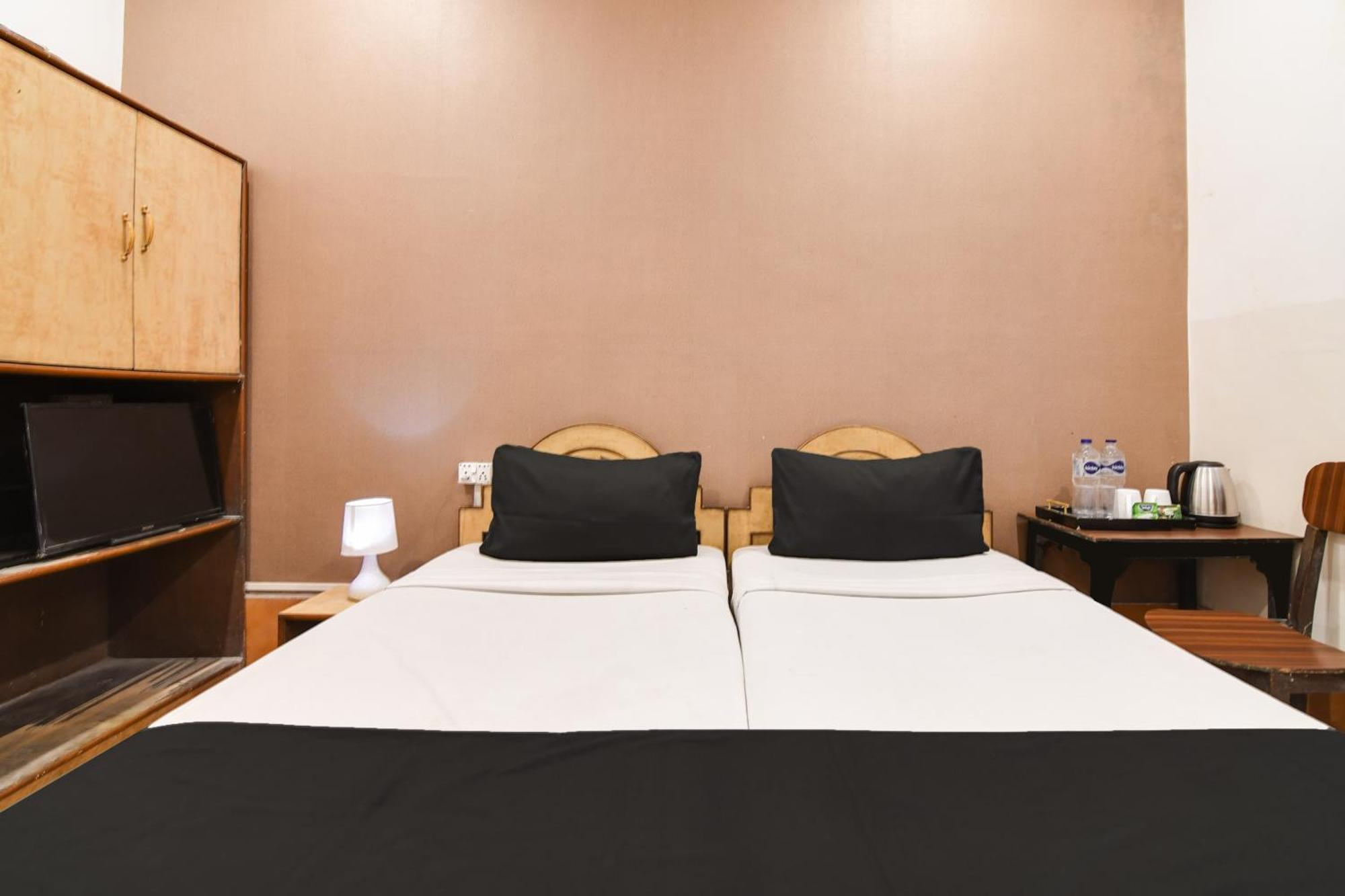 Hotel O Dinar โกลกาตา ภายนอก รูปภาพ